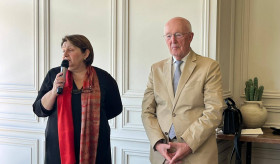 La Consul g&eacute;n&eacute;ral d'Arm&eacute;nie &agrave; Lyon a &eacute;t&eacute; re&ccedil;ue au Rotary Club de Lyon