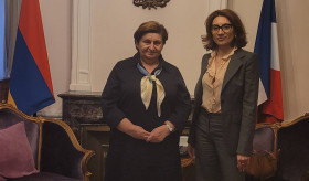Լիոնում Հայաստանի գլխավոր հյուպատոսն ընդունել է Անի Խաչատուրյանին